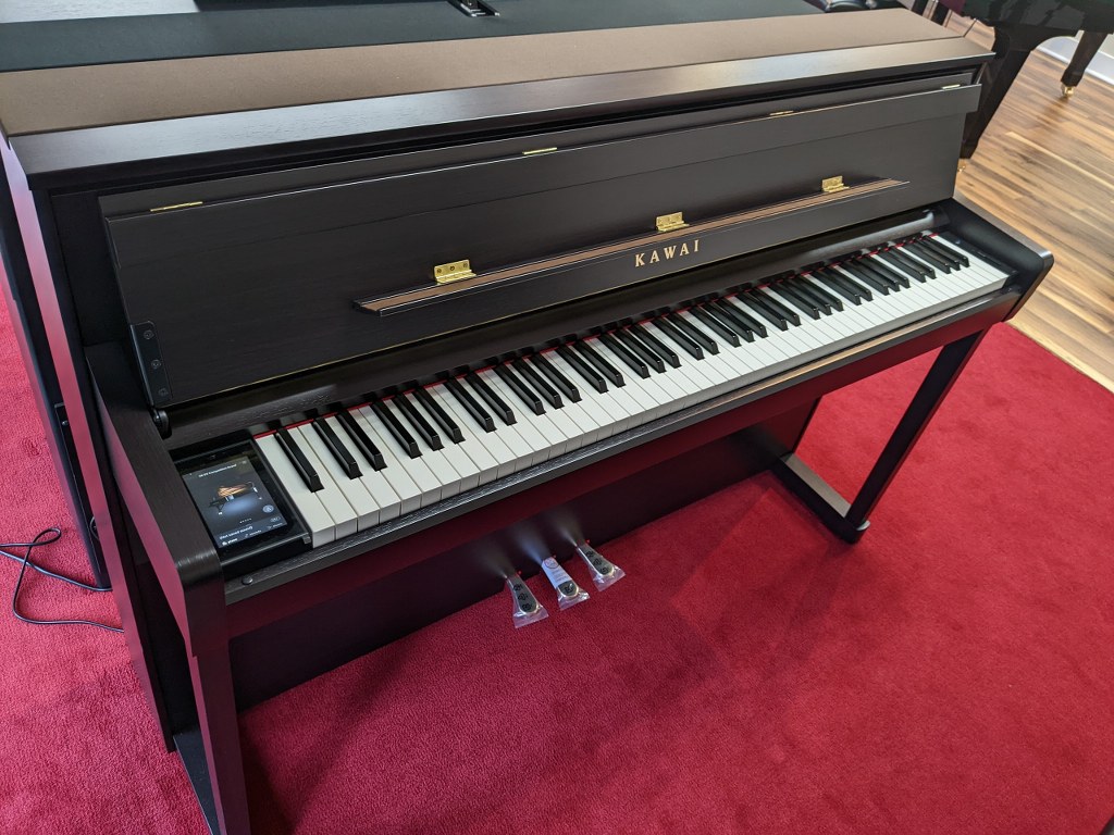 Kawai CA901 piano 