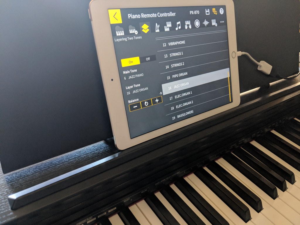 Casio PX870 with iPad Casio App