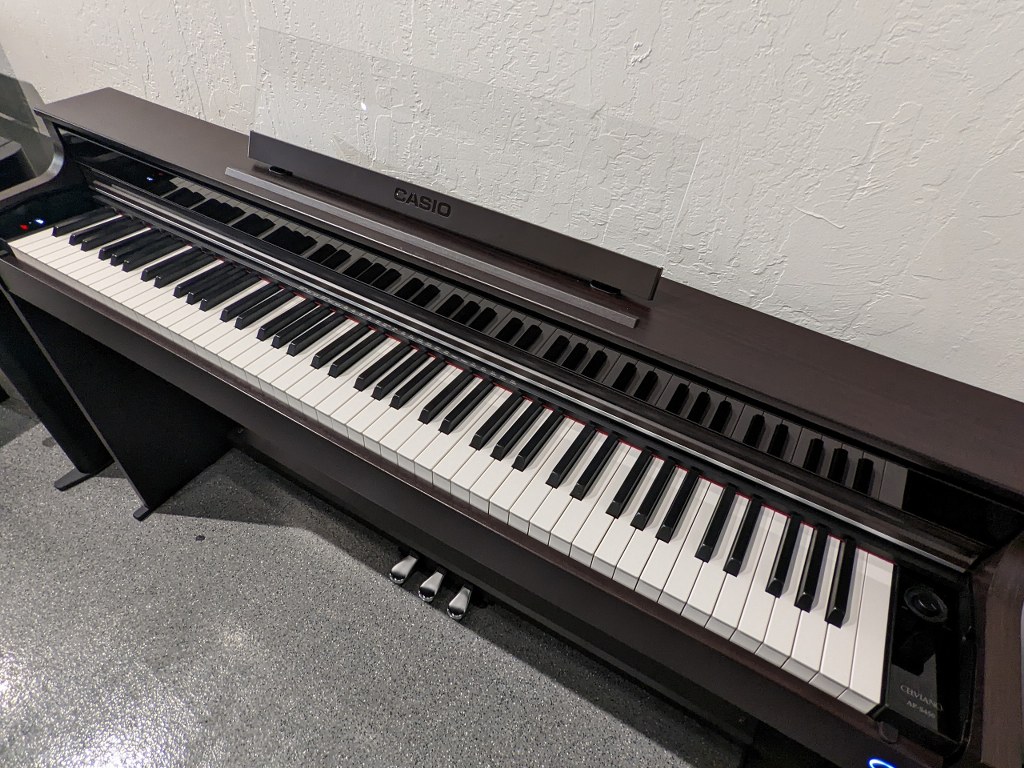 Casio AP-S450 right angle view