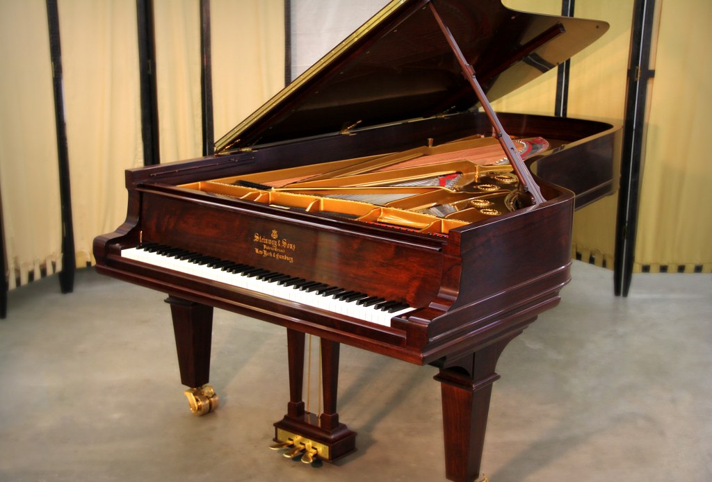 Steinway Hamburg grand piano