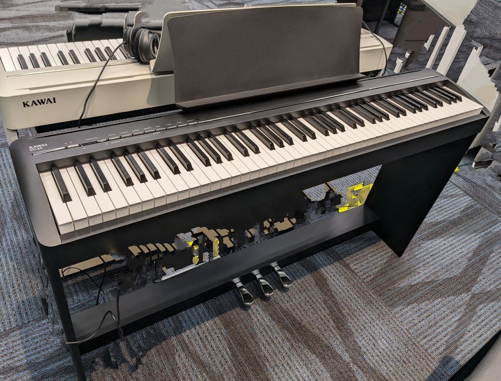 Kawai ES120 digital piano